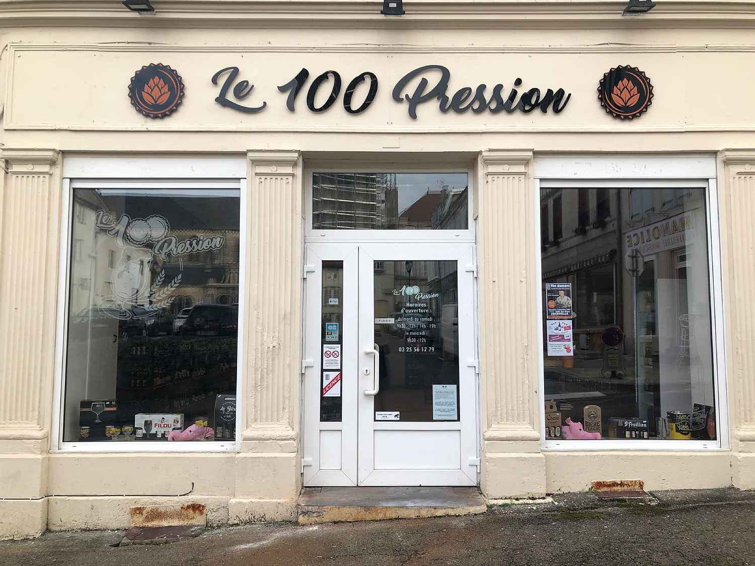 LE 100 PRESSION