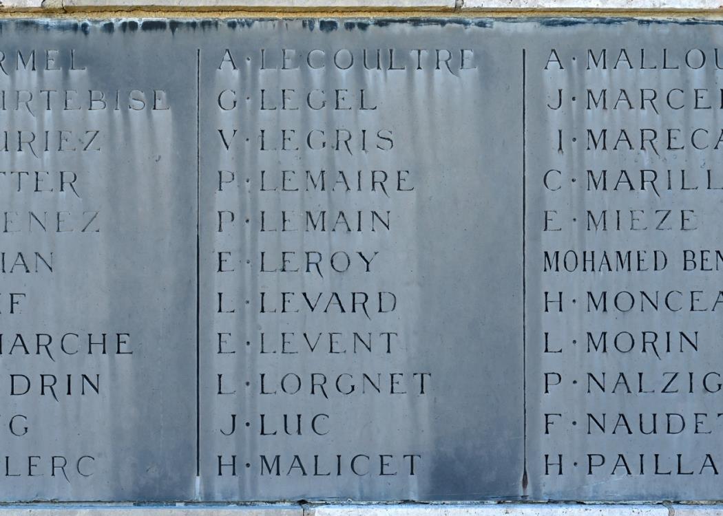 110-Site-funeraires-et-memoriels-14-18-Souain-Monument-ossuaire-de-la-Legion-etrangere-11062025-©-Christophe-Manquillet
