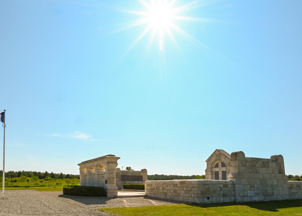 115-Site-funeraires-et-memoriels-14-18-Souain-Monument-ossuaire-de-la-Legion-etrangere-11062025-©-Christophe-Manquillet