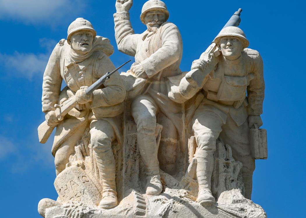 Monument de Navarin - Souain Perthes les Hurlus