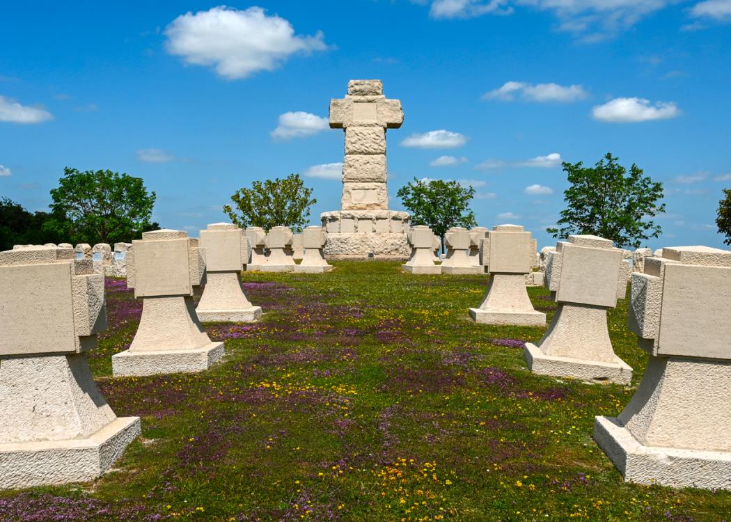 172-Site-funeraires-et-memoriels-14-18-Souain-Necropole-nationale-de-La-Ferme-des-Wacques-11062025-©-Christophe-Manquillet