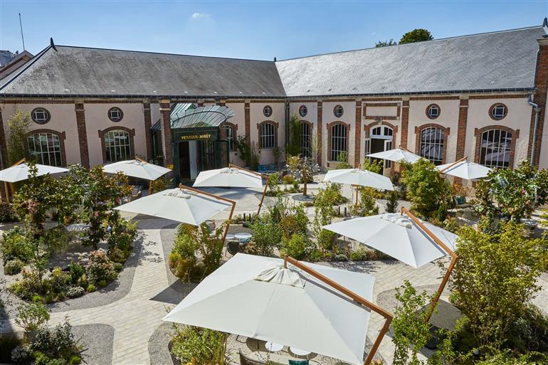 20220420-Perrier-Jouet-lancement-BES-011-2 (1)