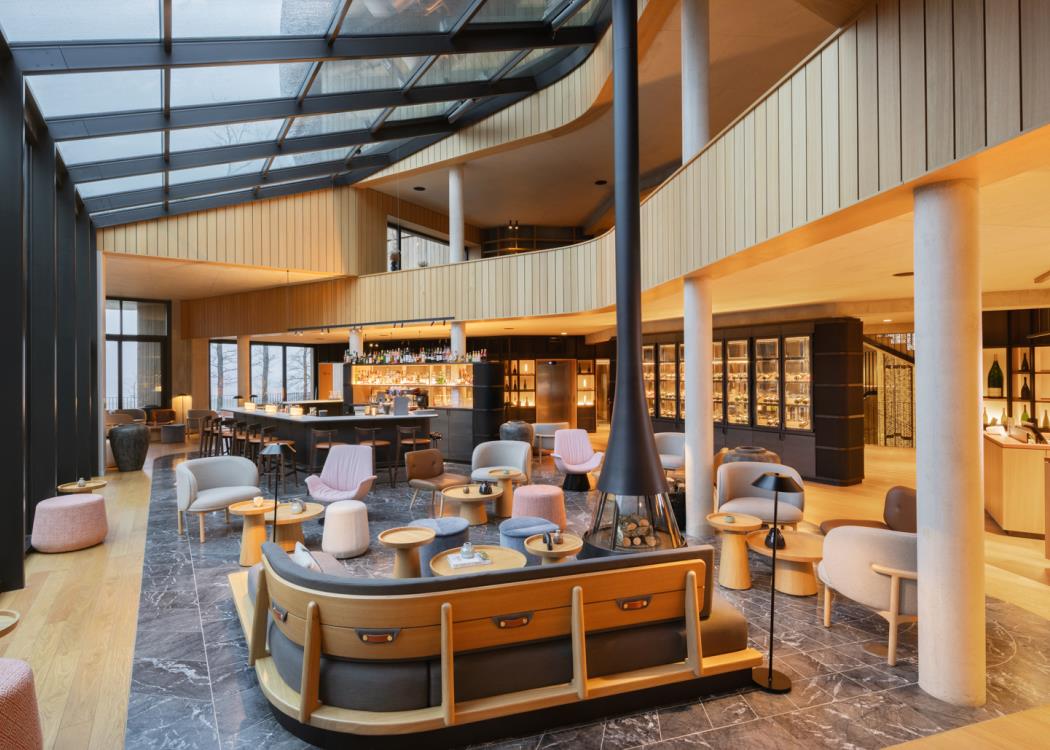 2023-LOISIUM-CHO-0905-Web-ret