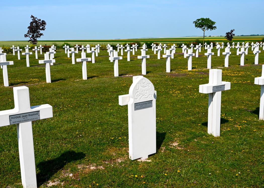 CImetières militaires d'Aubérive