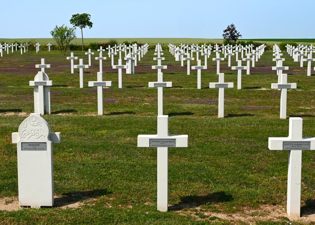 CImetières militaires d'Aubérive