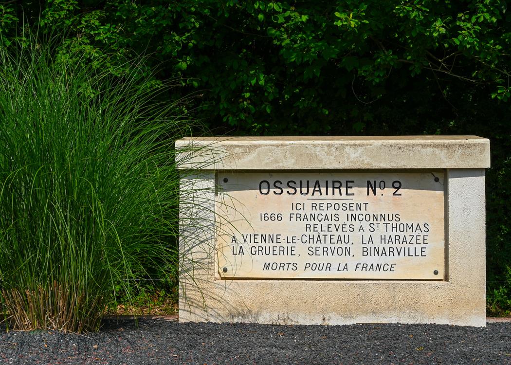 294-Site-funeraires-et-memoriels-14-18-Vienne-le-Chateau-Necropole-nationale-de-Saint-Thomas-en-Argonne-et-ossuaire-de-la-Gruerie-13062025-©-Christophe-Manquillet 294-Site-funeraires-et-memoriels-14-18-Vienne-le-Chateau-Necropole-nationale-de-Saint-Thomas-en-Argonne-et-ossuaire-de-la-Gruerie-13062025-©-Christophe-Manquillet