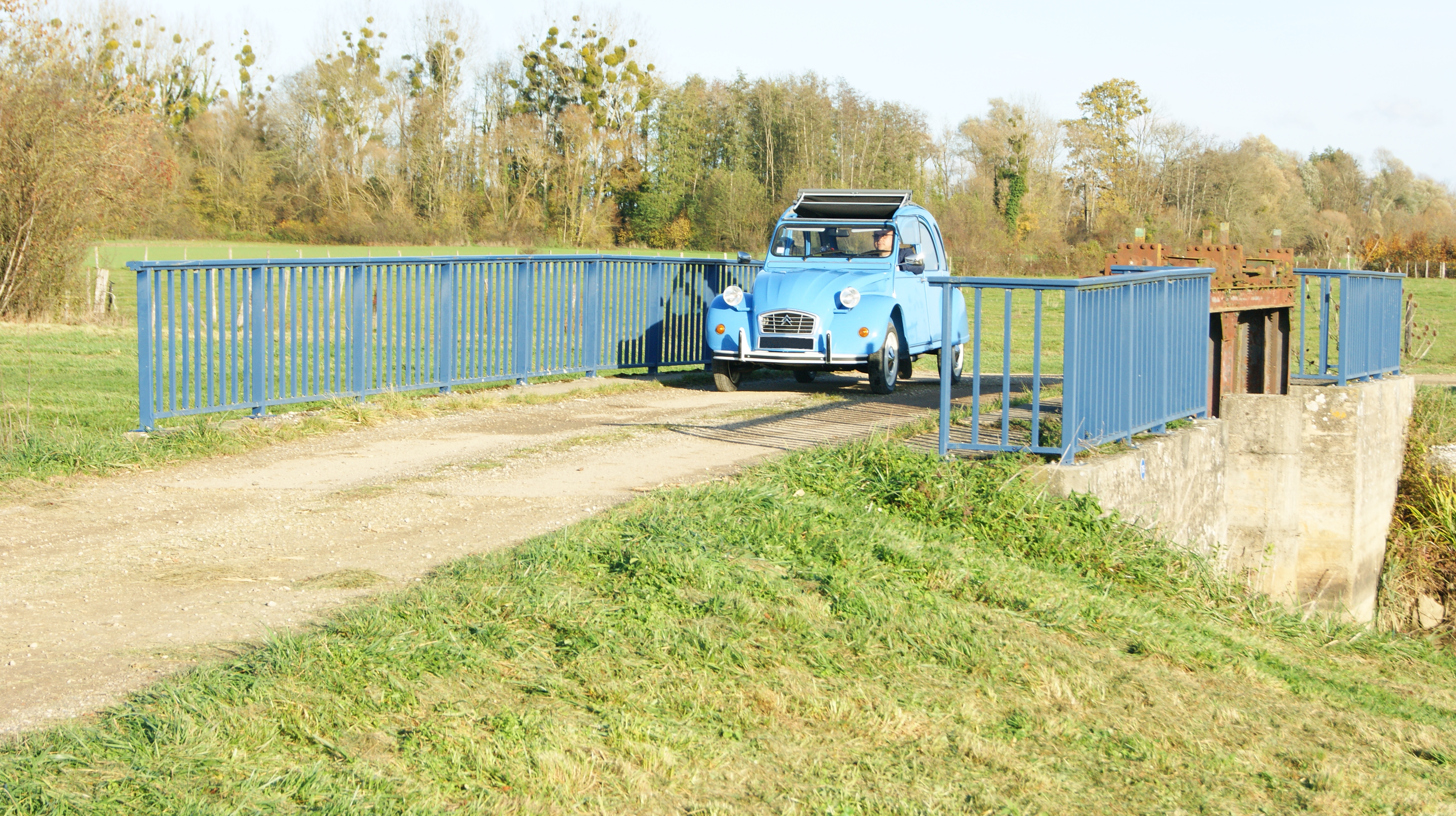 2CV - Champagne Retro Tour 1 - J. OTTO