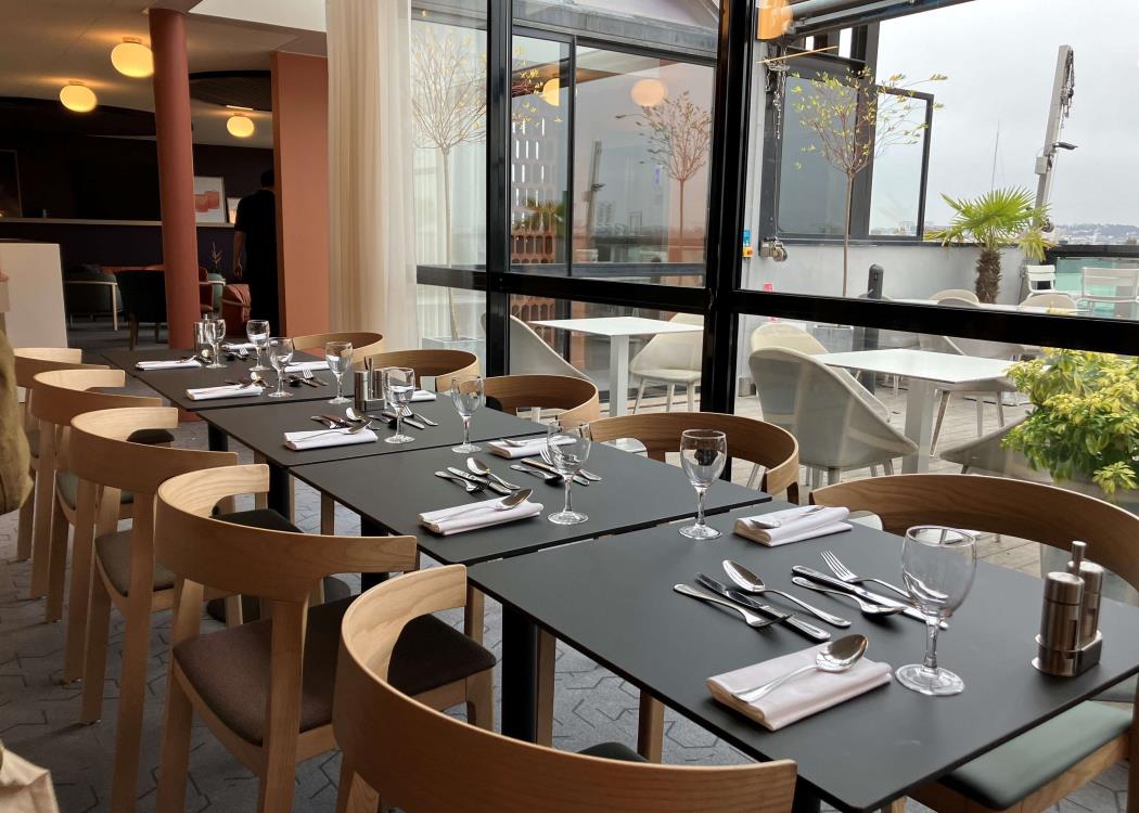 BAIE-VITREE (1) BAIE-VITREE (1)