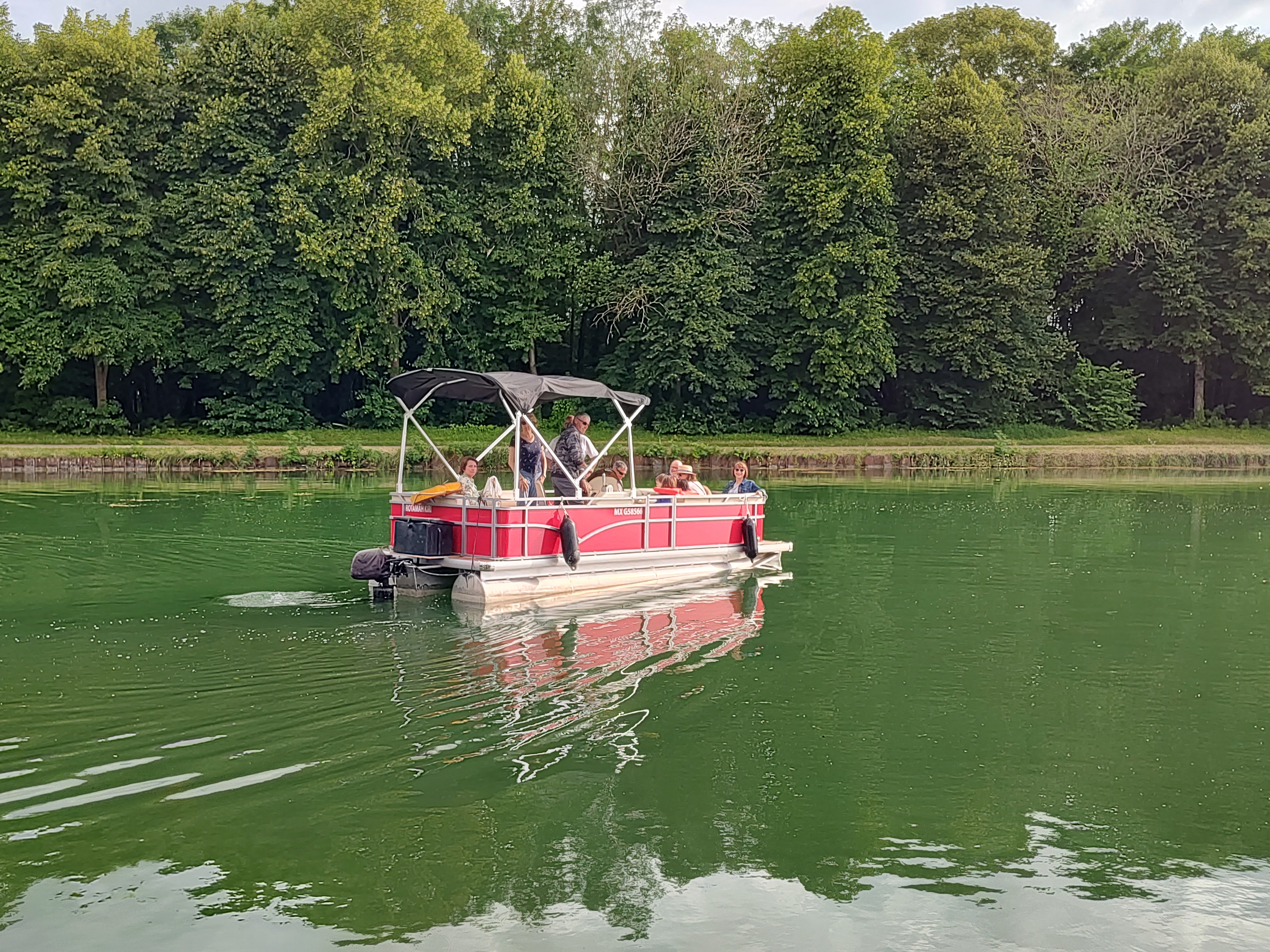 Les Bateaux Bulles d&rsquo;Aÿ-Champagne