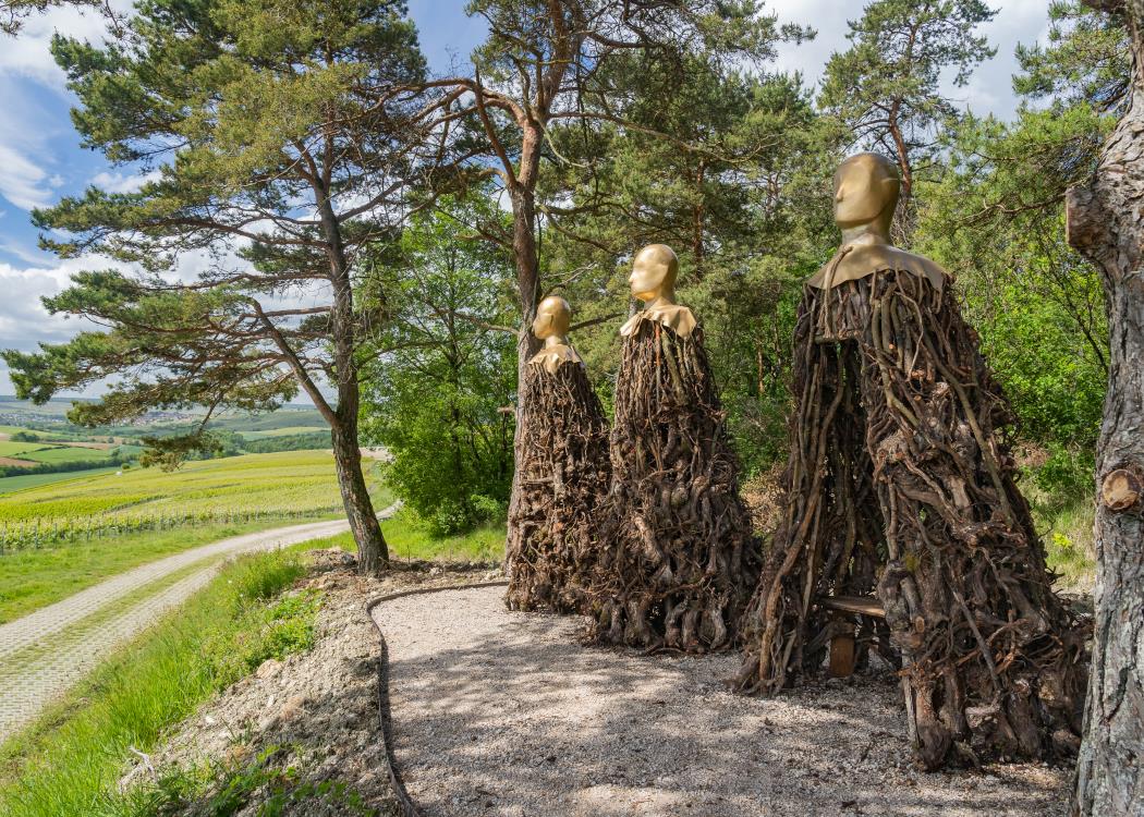Baslieus-sous-chatillon - Les veilleurs de la vigne de Fiona Paterson