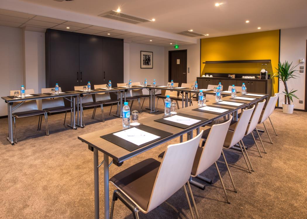 Best Western Premier Hôtel de la Paix - Salle de réunion
