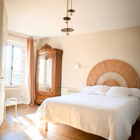 CHAMBRE 2 - GUY CHARBAUT-4959