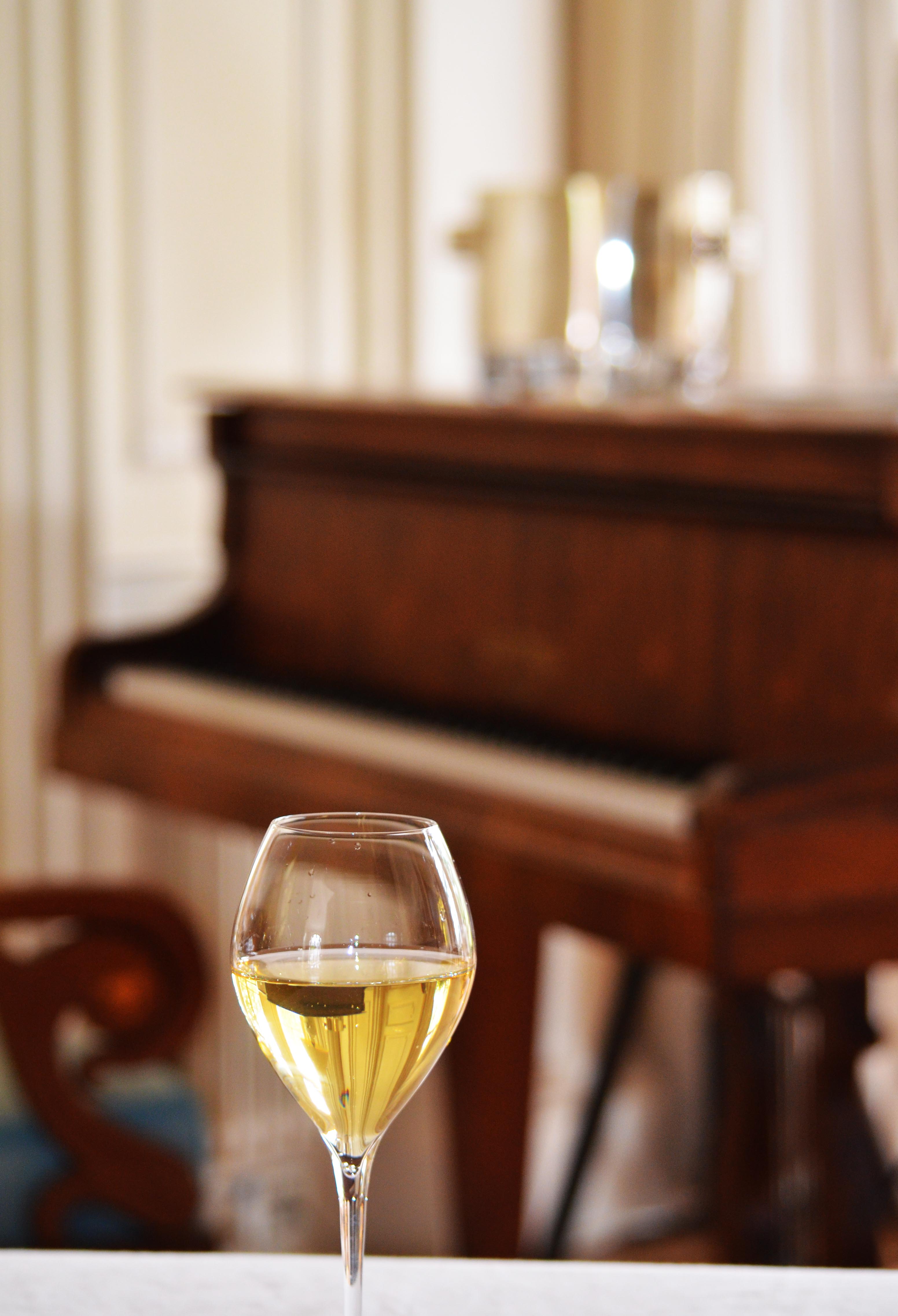 SYMPHONIE CHAMPAGNE  - Champagne Michel Gonet