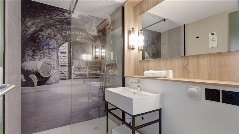 Hotel-restaurant-Campanile-Epernay-Dizy