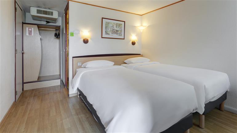 Hotel-restaurant-Campanile-Epernay-Dizy