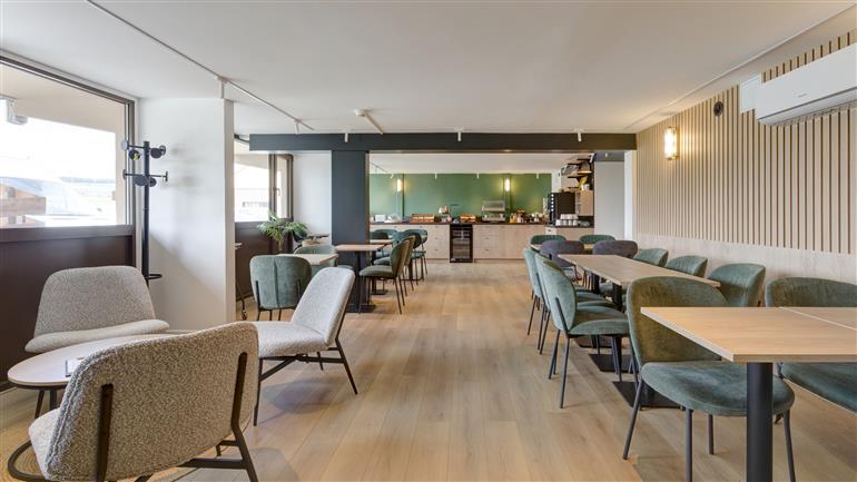 Hotel-restaurant-Campanile-Epernay-Dizy