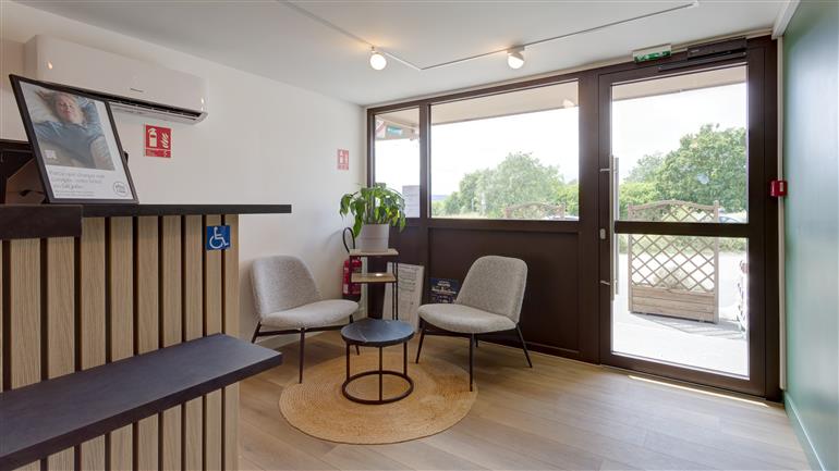 Hotel-restaurant-Campanile-Epernay-Dizy