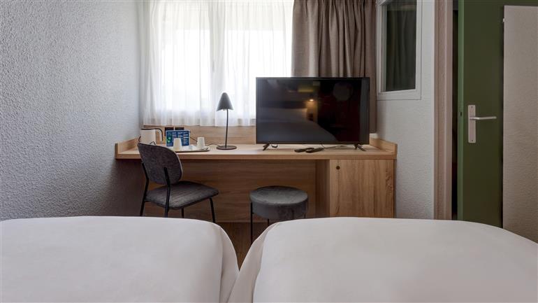 Hotel-restaurant-Campanile-Epernay-Dizy