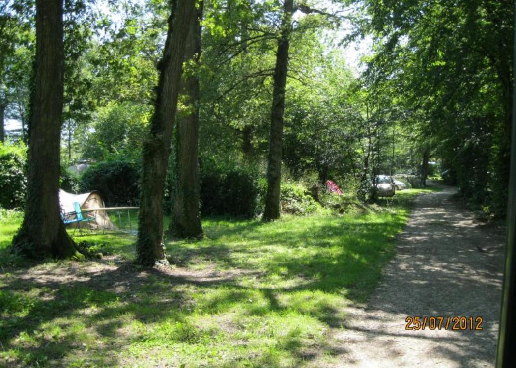 Camping de La Forêt - Arrigny