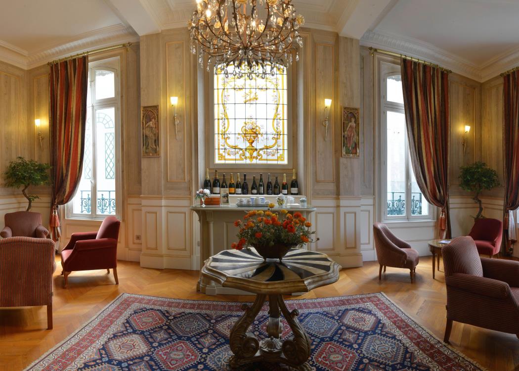 Castel Jeanson 050 @ Michel Jolyot Castel Jeanson 050 @ Michel Jolyot