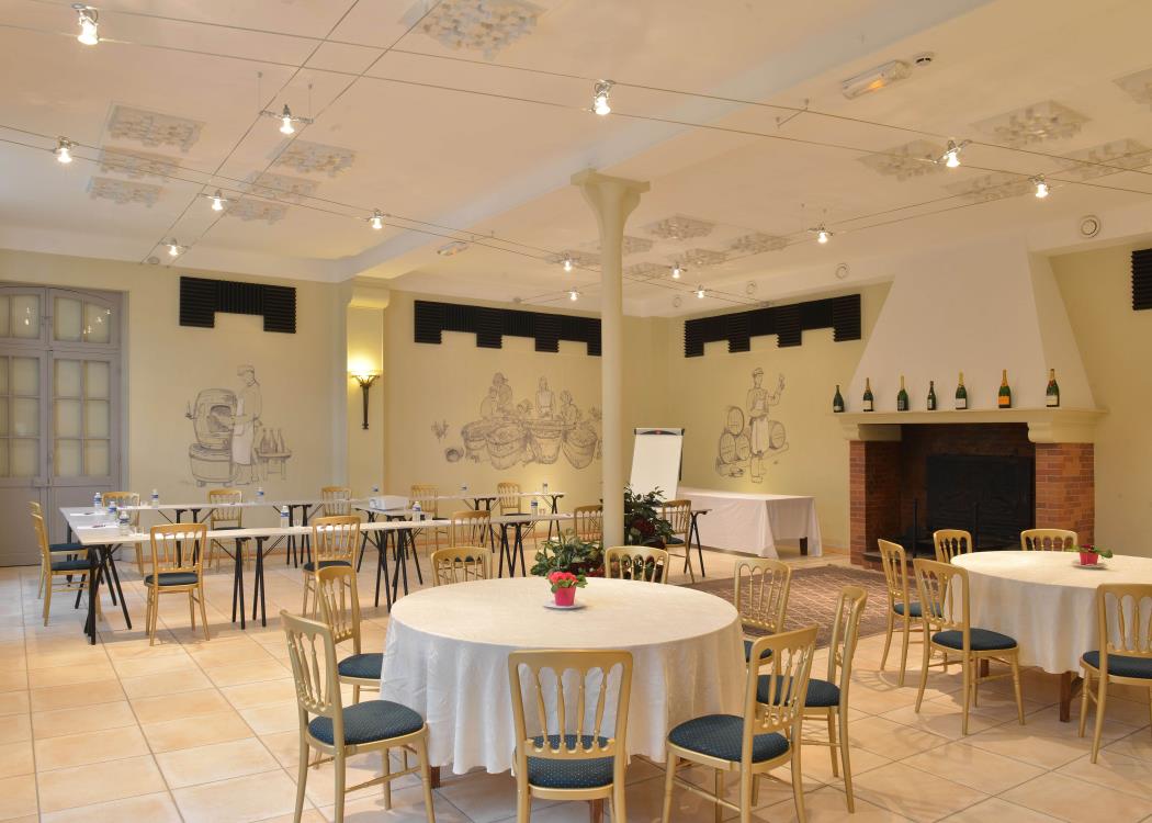 Castel Jeanson 148 @ Michel Jolyot Castel Jeanson 148 @ Michel Jolyot