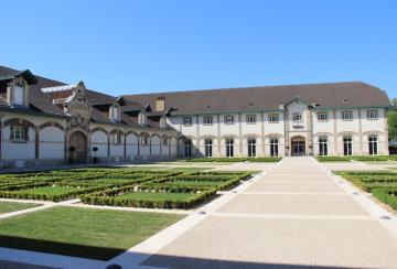 Champagne Houses Reims Tourist Office