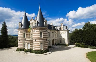 Champagnes, Saveurs & Savoir-faire au Château - Epernay