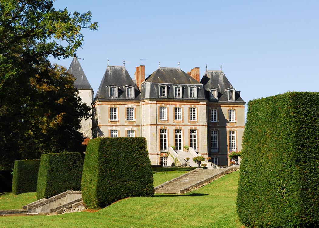 Chateau-de-Montmirail-H