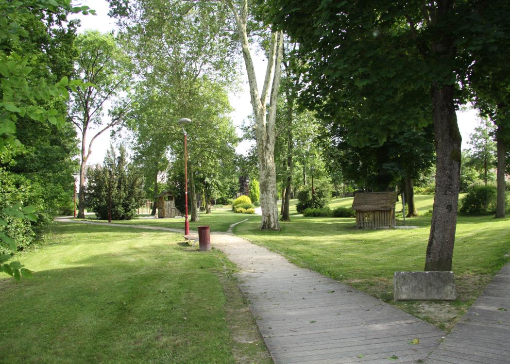 Copie de JARDINHOPITAL-MENOU