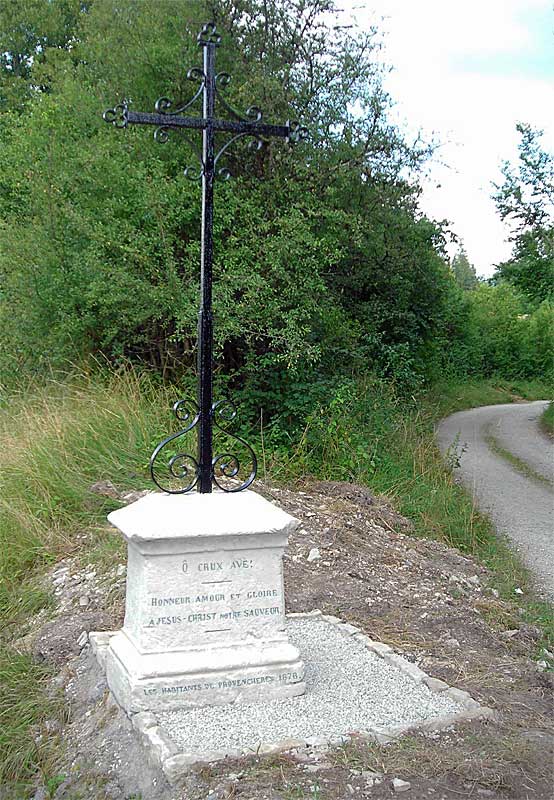 Croix de chemin de Froncles