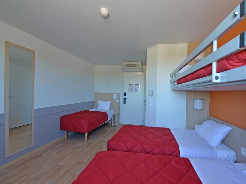 Hôtel Première Classe Reims Nord Bétheny - Chambre quadruple avec lits jumeaux