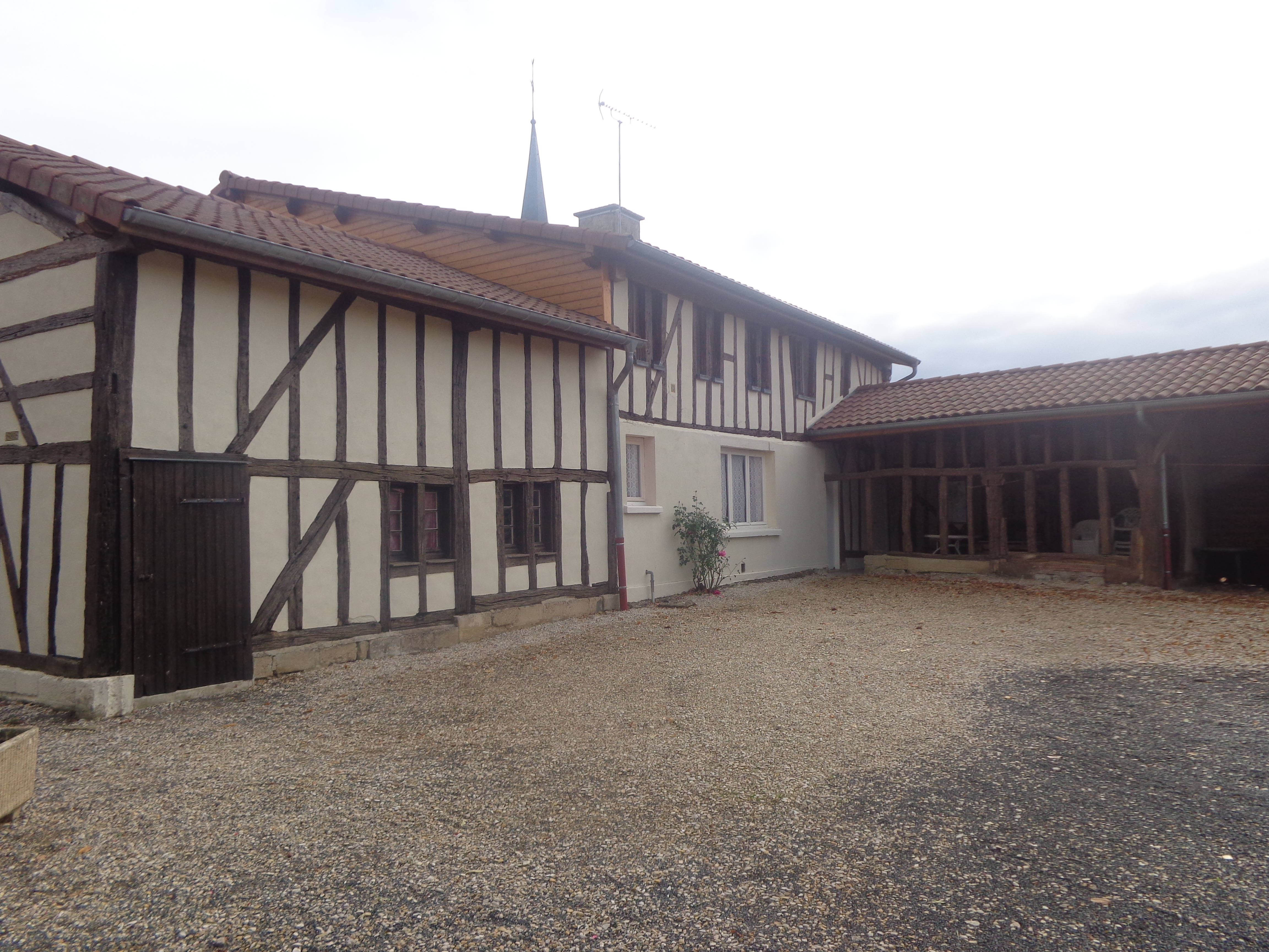 BROCANTE – VIDE GRENIERS