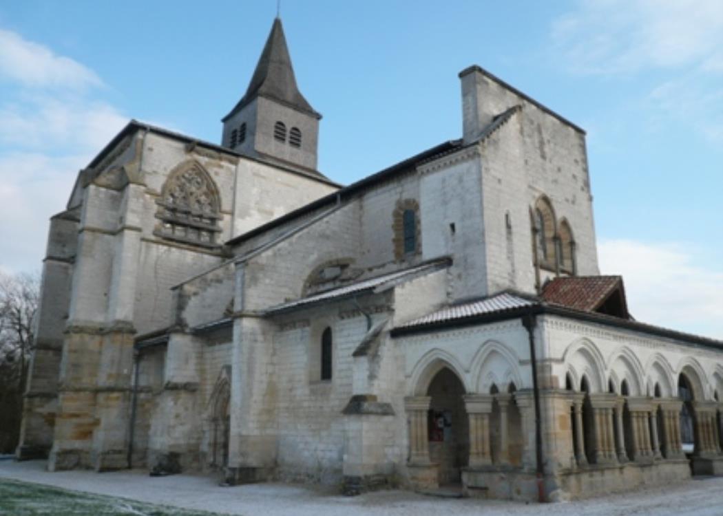 Eglise - Saint-Amand-sur-Fion