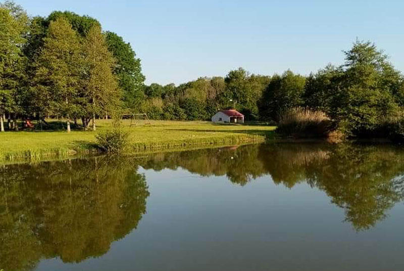 PECHE A L'ETANG DE VARENNES-SUR-AMANCE