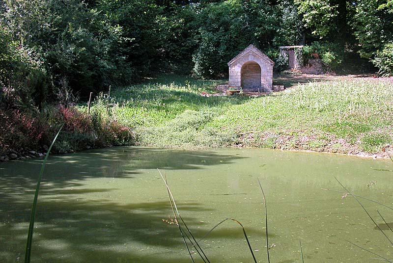 Fontaine du Matelot à Montormentier