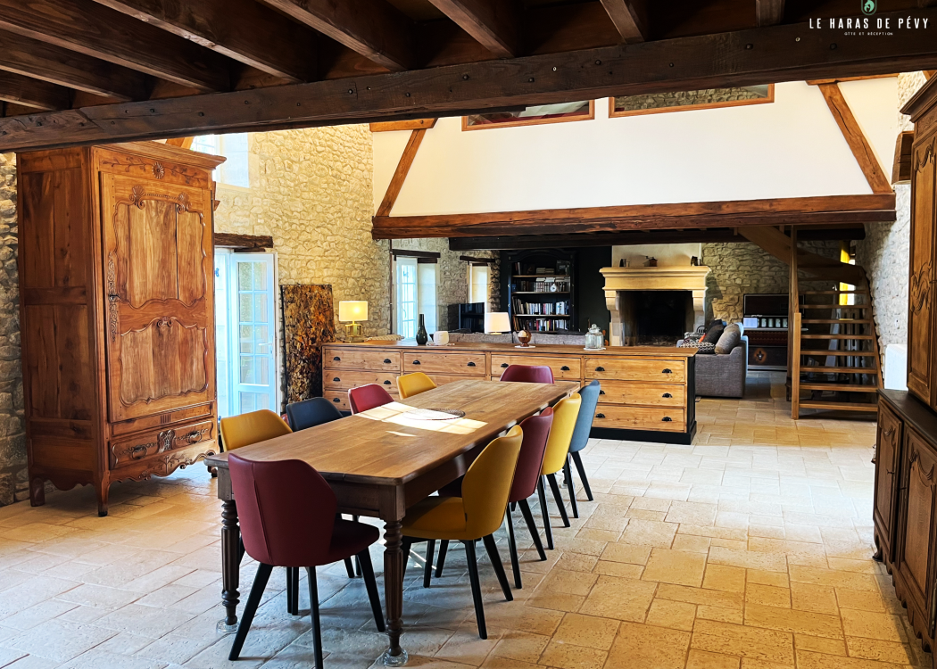 Le Gîte du Haras de Pévy Le Gîte du Haras de Pévy