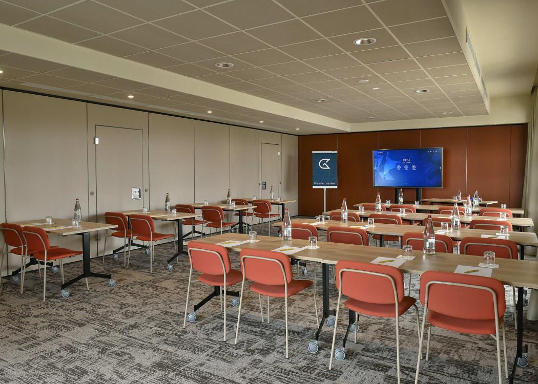 Golden Tulip - photo M. Jolyot (19) Golden Tulip - photo M. Jolyot (19)