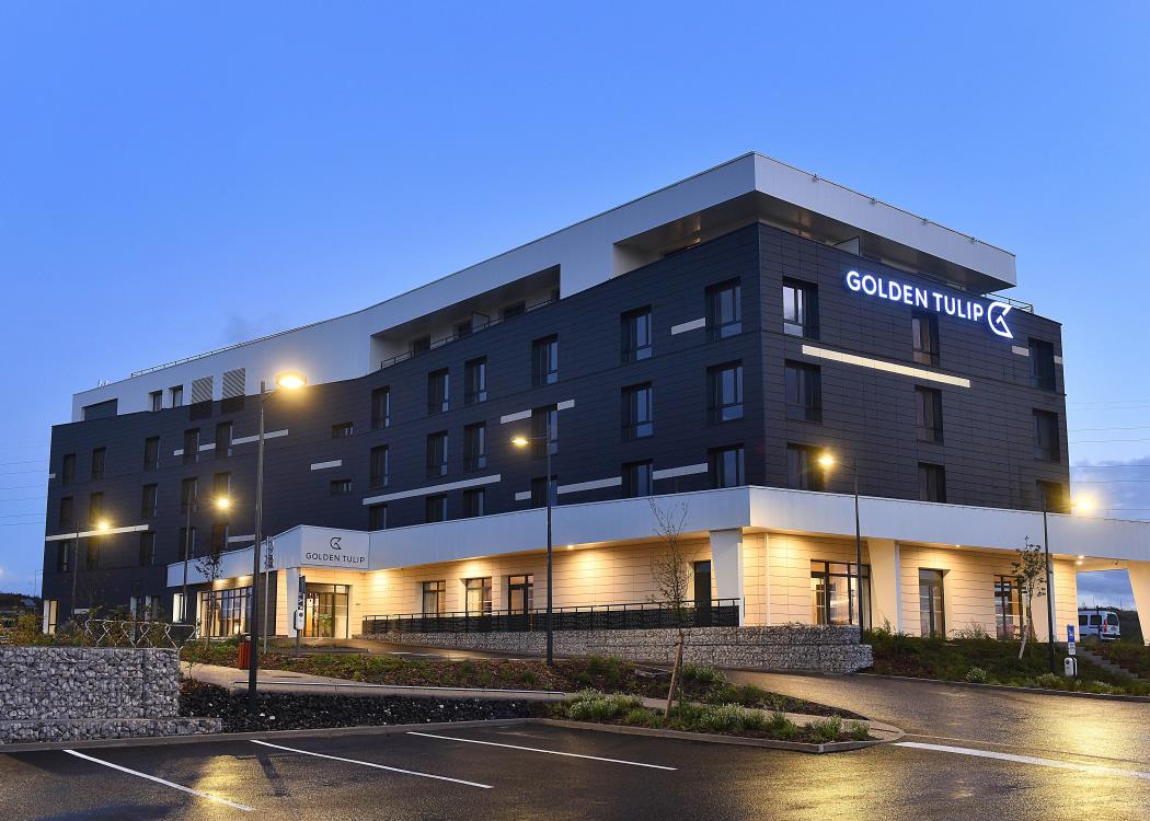 Golden Tulip Bezannes nuit - photo M Jolyot (3) Golden Tulip Bezannes nuit - photo M Jolyot (3)