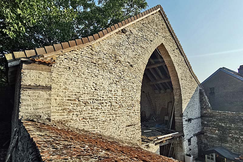 Ancienne grange médiévale de Musseau