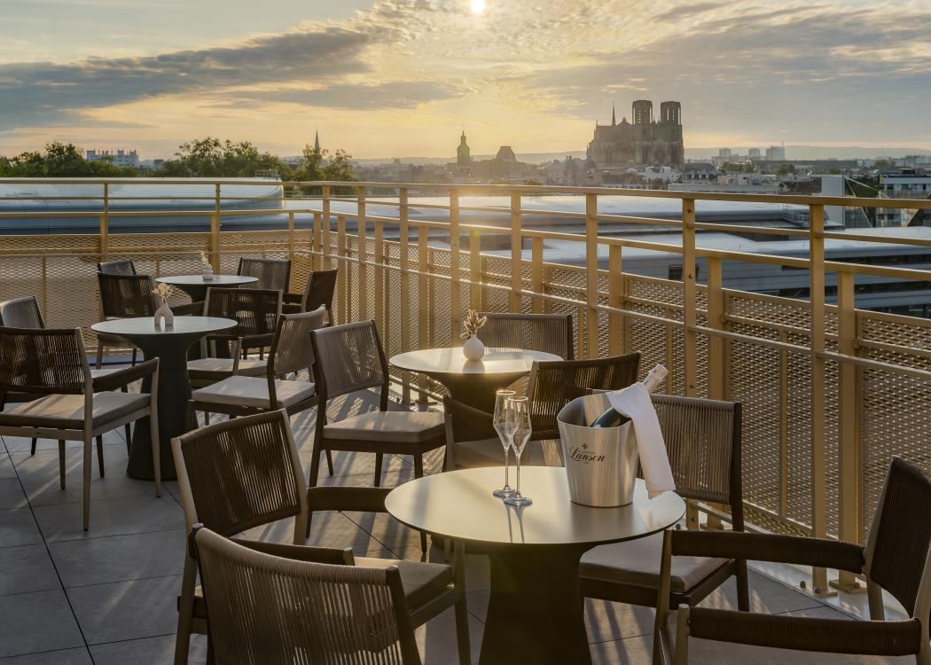 Holiday Inn Reims Rive de Vesle Holiday Inn Reims Rive de Vesle