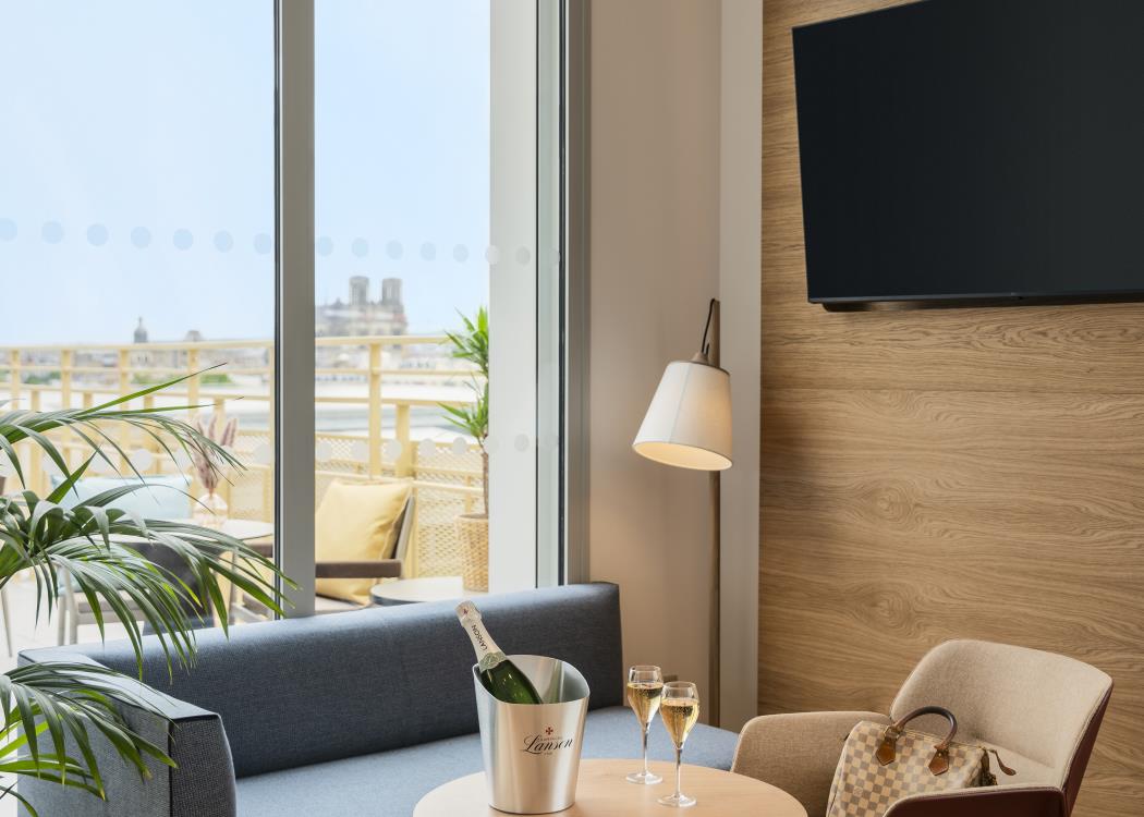 Holiday Inn Reims Rive de Vesle Holiday Inn Reims Rive de Vesle