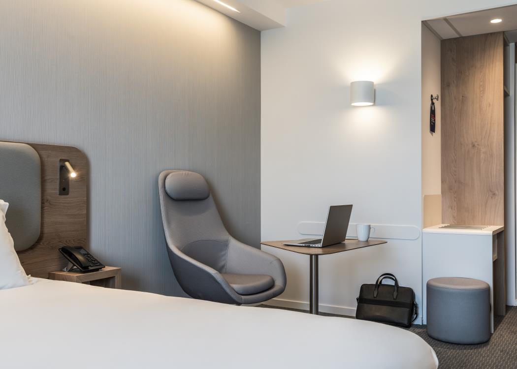 Holiday Inn Reims Rive de Vesle Holiday Inn Reims Rive de Vesle