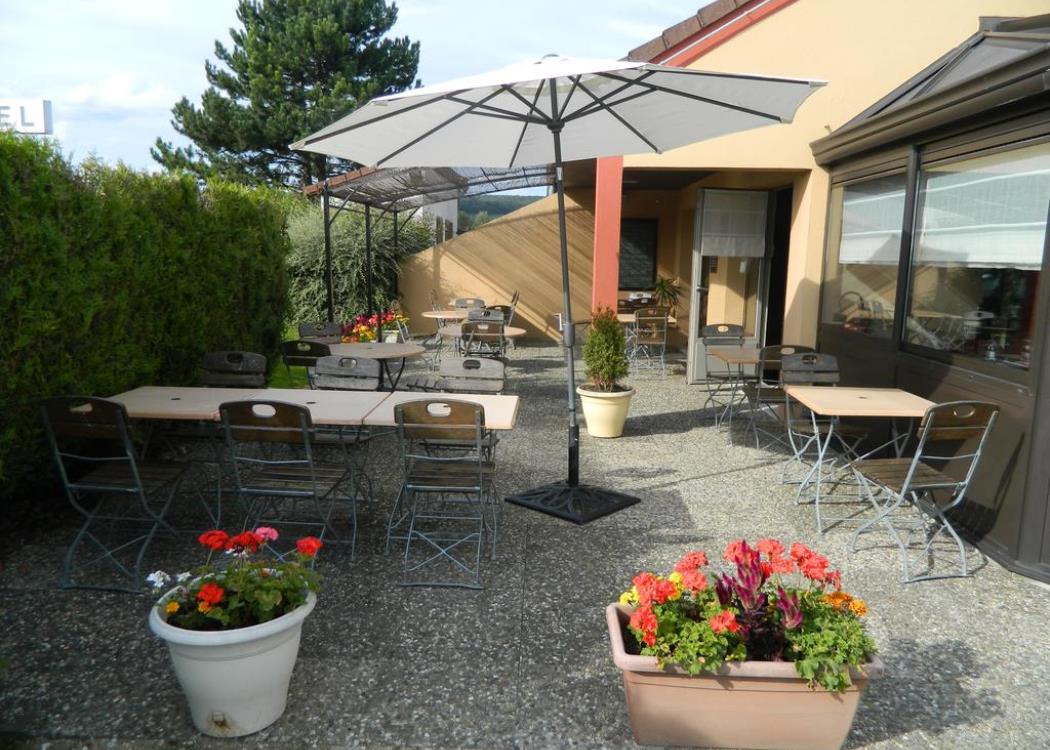 Hotel-restaurant-campanile-epernay-dizy--13- Hotel-restaurant-campanile-epernay-dizy--13-