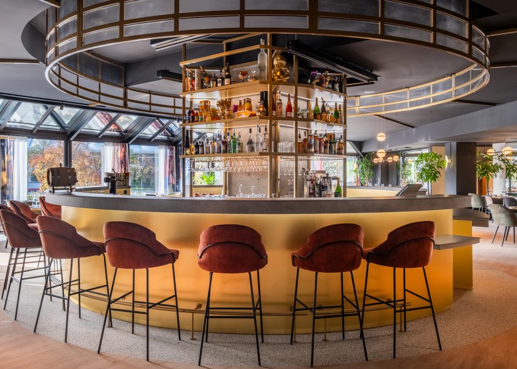 Bar Bar
