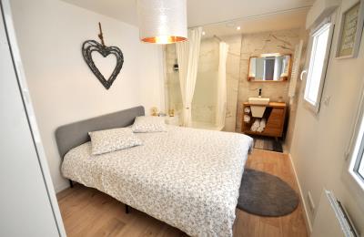 Chambre avec lit Queen size