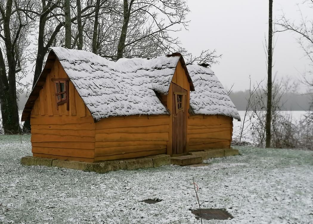 Grande Cabane de la Gare de Lurey Conflans