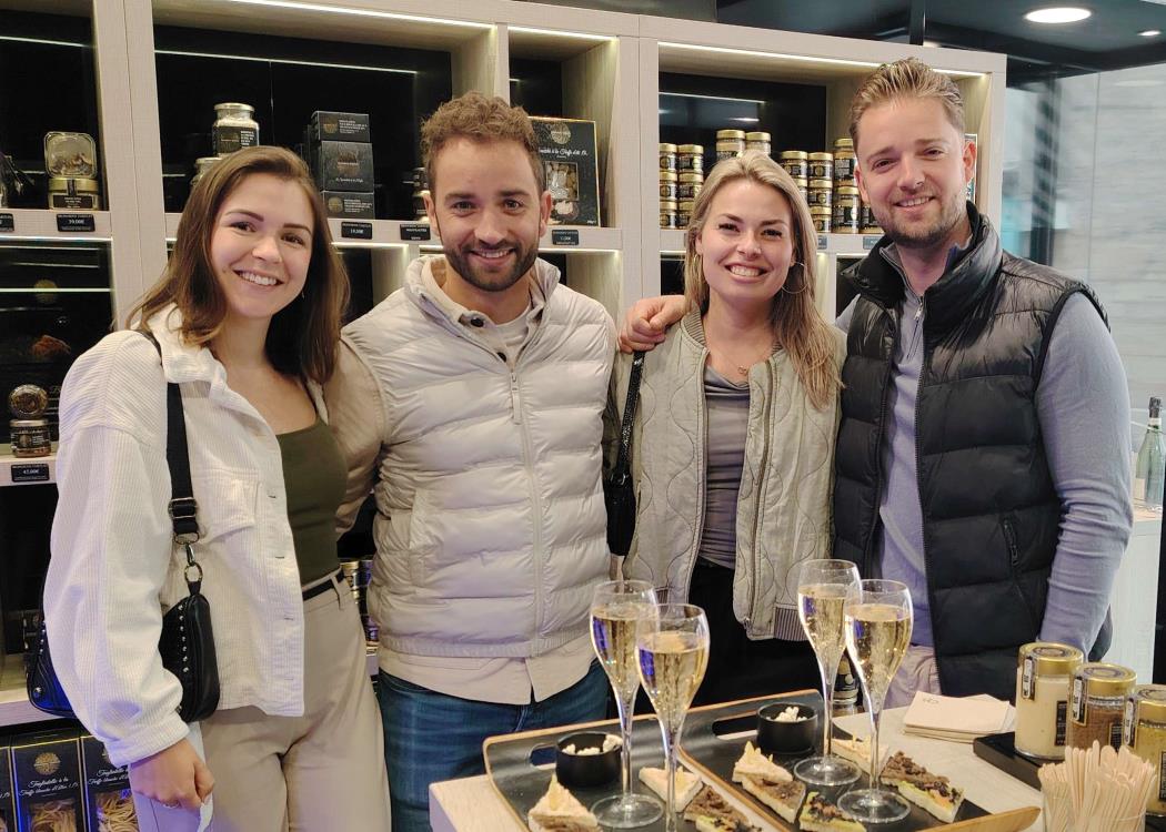 IMG-20250523-143525 (1) IMG-20250523-143525 (1)