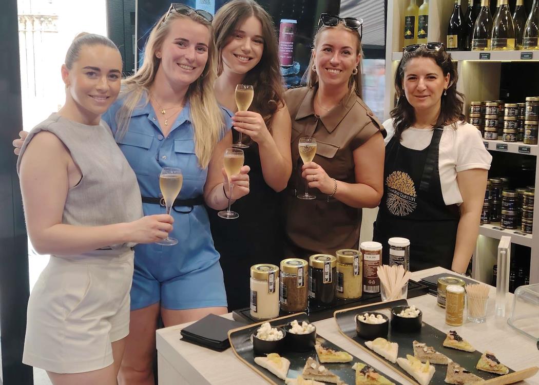 IMG-20250531-120717 (1) IMG-20250531-120717 (1)