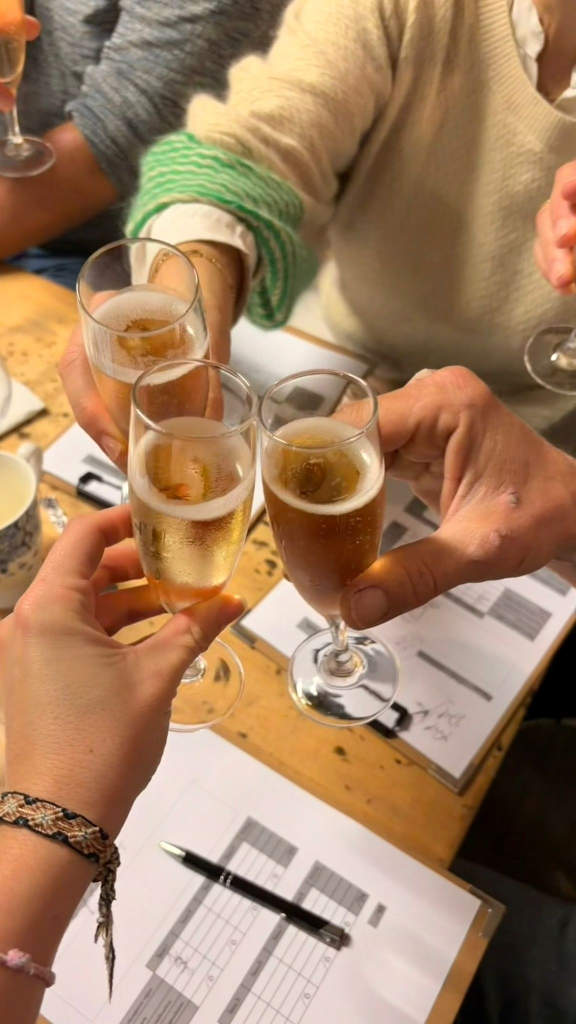 IMG-20251216-WA0001 Entre amis