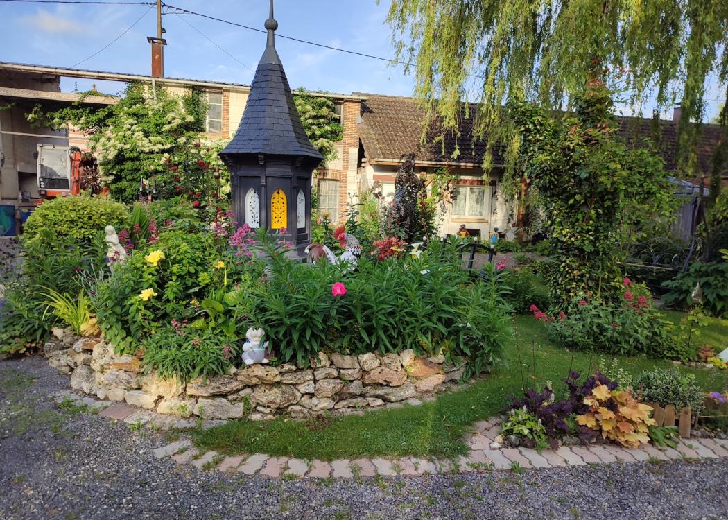 Jardin du Temps Passe-Vouzy(4)©Georgette Evrard Jardin du Temps Passe-Vouzy(4)©Georgette Evrard